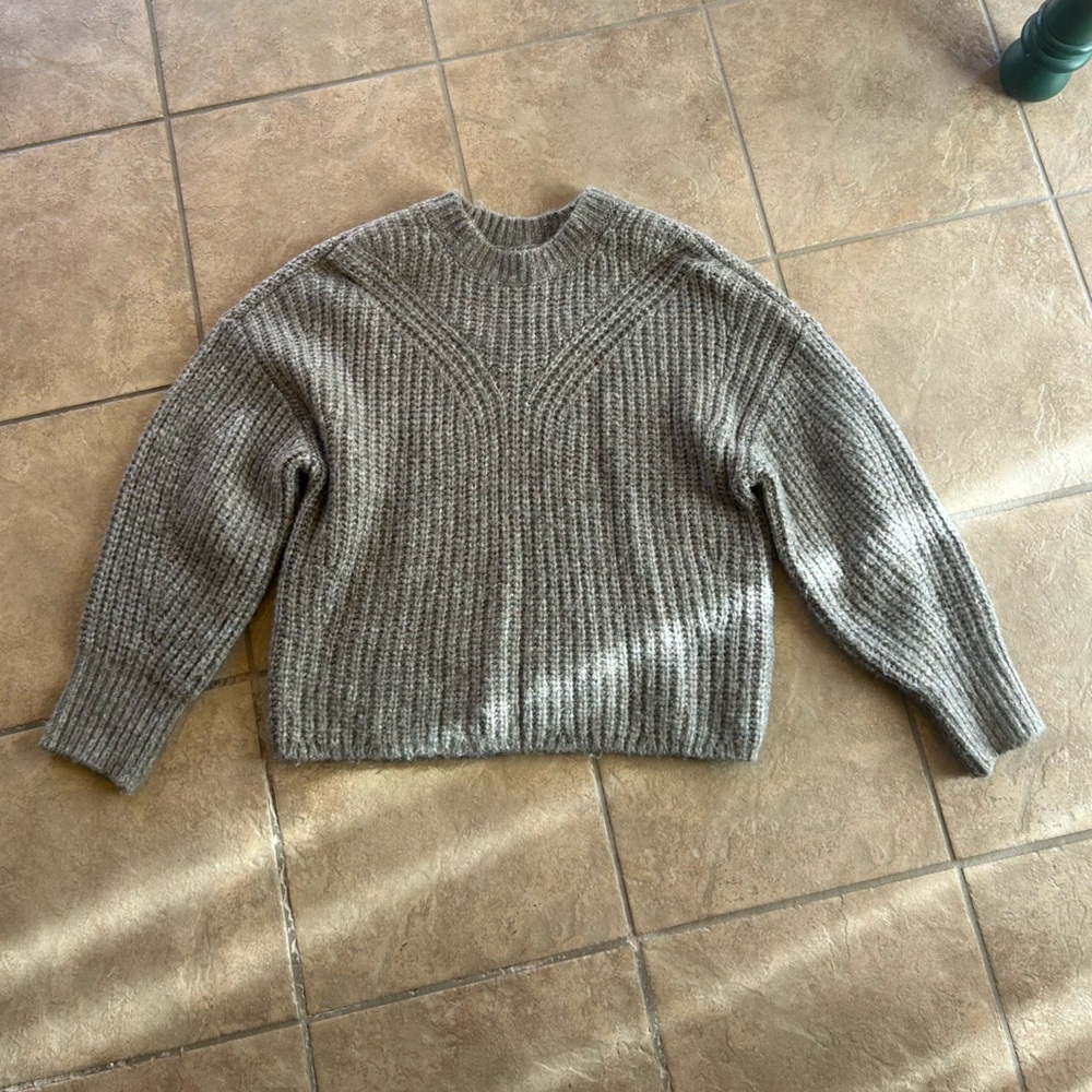 Abercrombie & Fitch Taupe Sweater